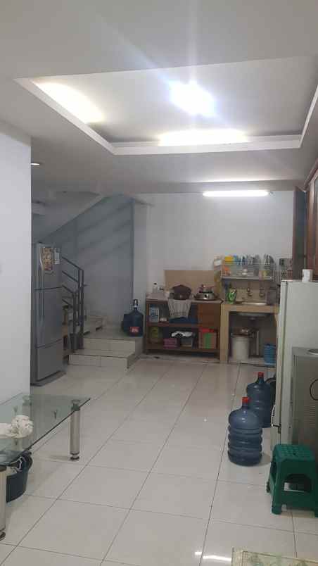 dijual rumah kelapa gading