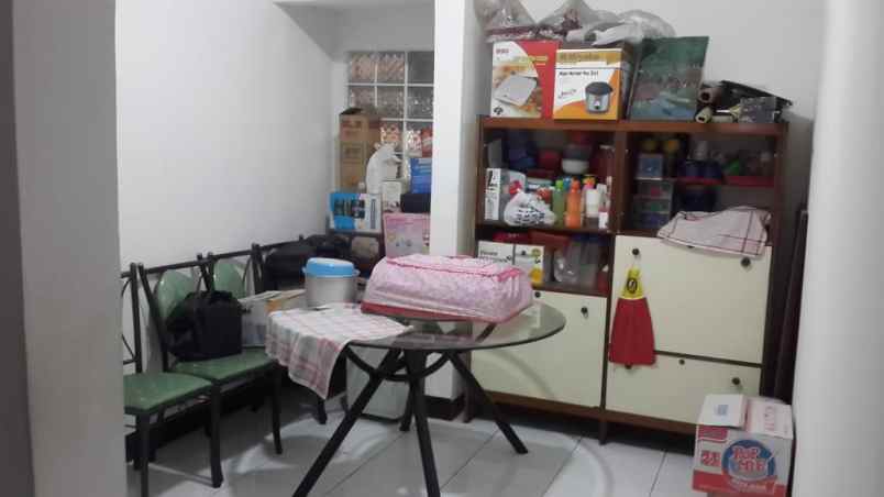 dijual rumah kelapa gading