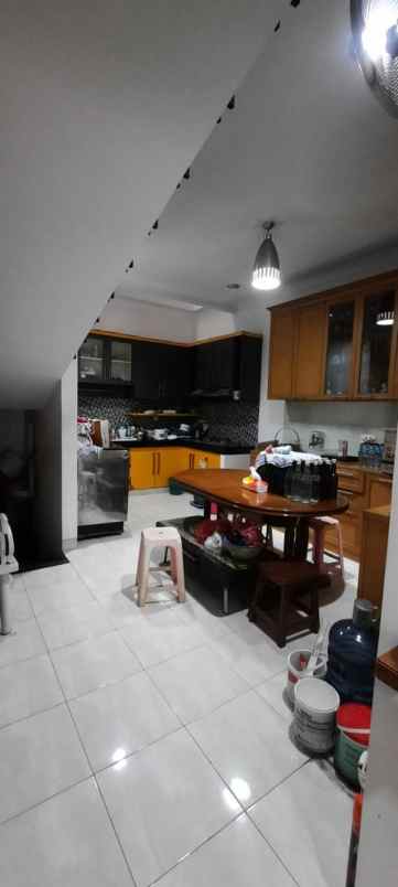 dijual rumah kelapa gading