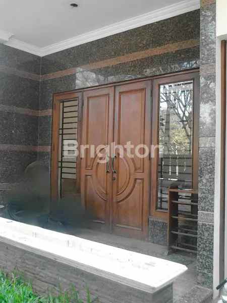 dijual rumah kemang timur jakarta selatan