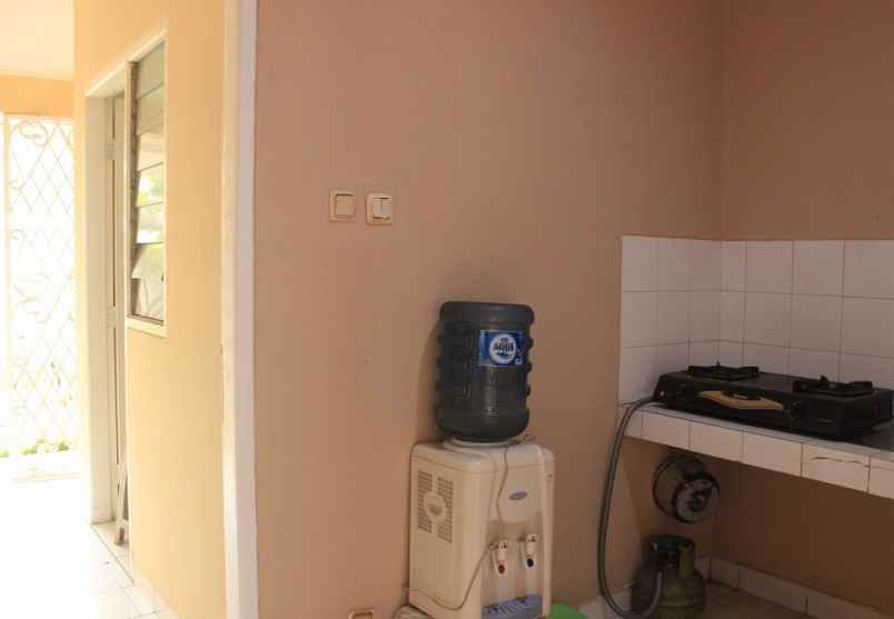 dijual rumah kencana loka lokasi bsd tangerang selatan