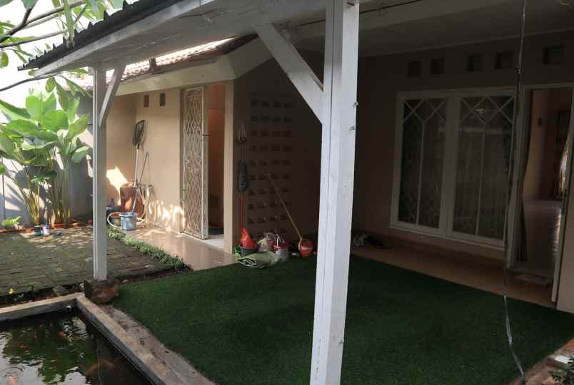 dijual rumah kencana loka lokasi bsd tangerang selatan