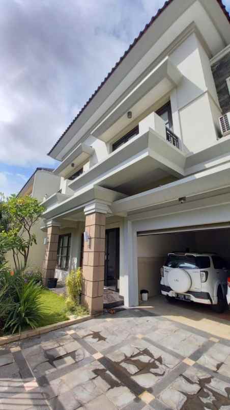 dijual rumah klampis