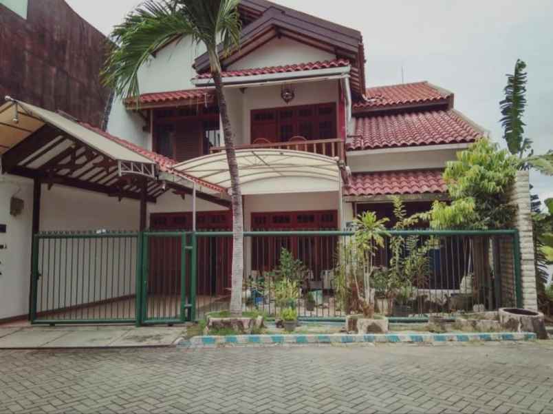 dijual rumah klampis semolowaru