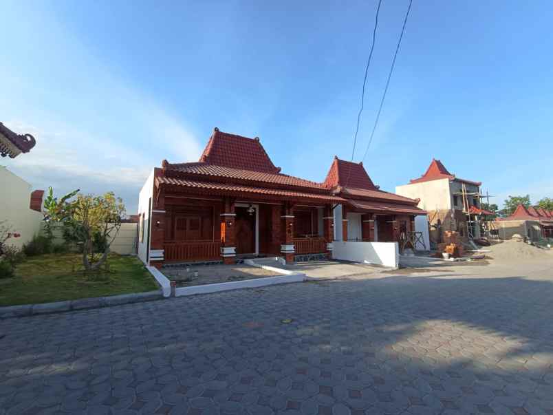 dijual rumah kokosan prambanan klaten