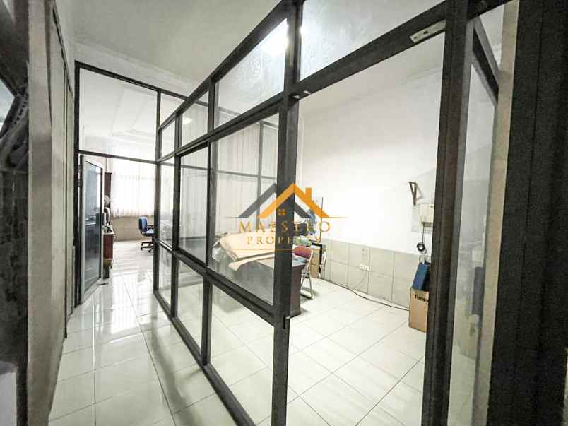 dijual rumah komplek asia megamas