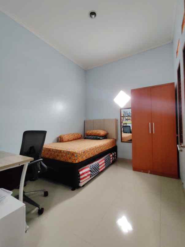 dijual rumah komplek bulog jatiwarna bekasi