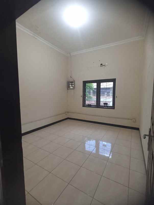 dijual rumah lebak