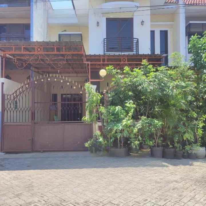 dijual rumah lebak indah regency