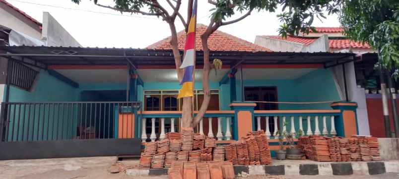 dijual rumah lebdosari