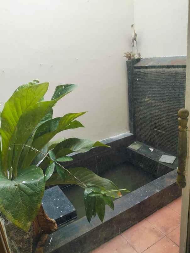 dijual rumah legenda wisata cibubur