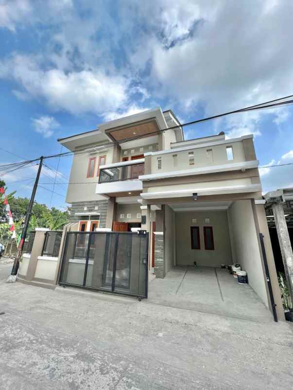 dijual rumah malangrejo wedomartani