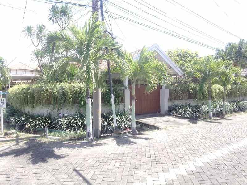 dijual rumah manyar surabaya