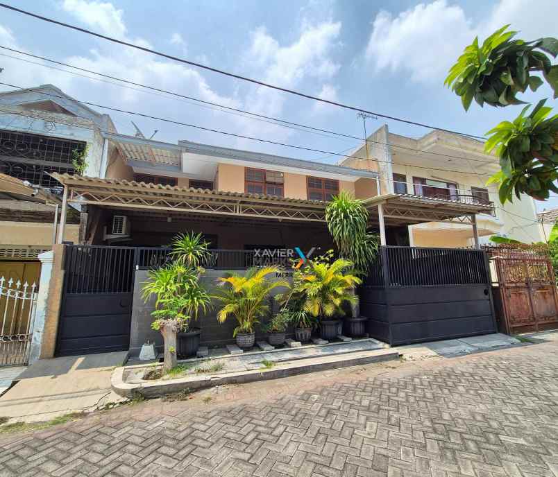 dijual rumah manyar tirtoasri