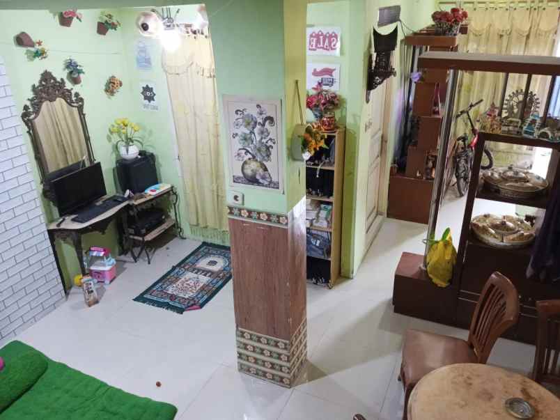 dijual rumah margahayu