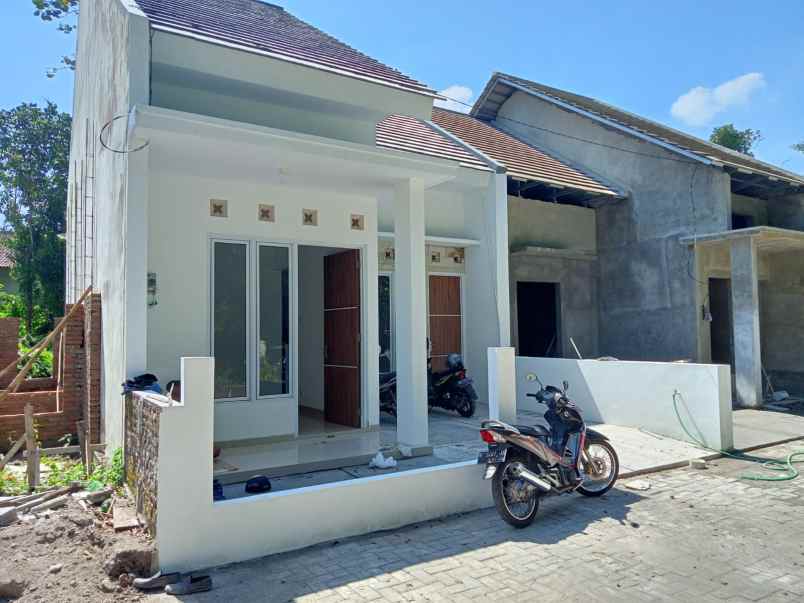 dijual rumah margorejo tempel sleman