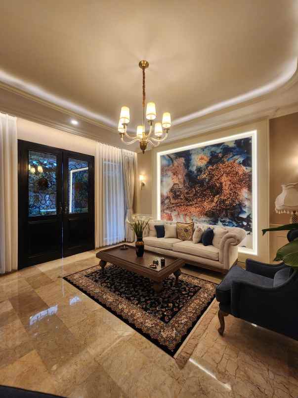 dijual rumah mewah lokasi pondok labu jakarta selatan