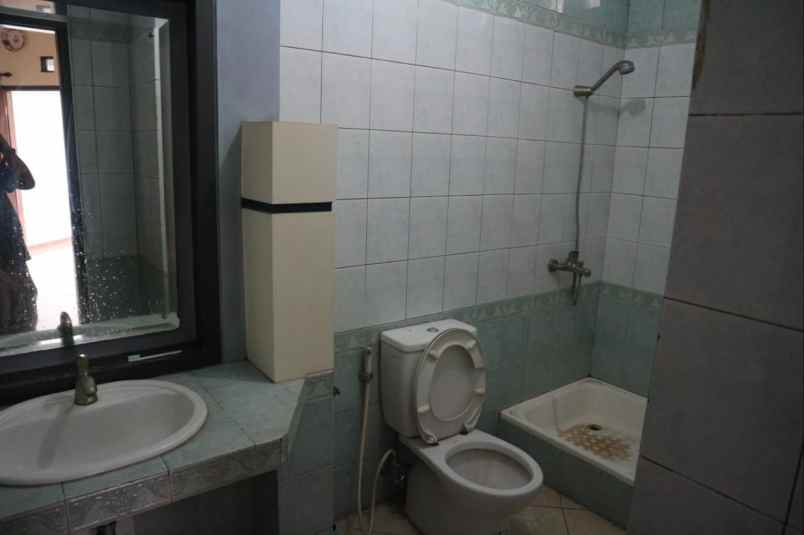 dijual rumah mewah siap huni di sayap dago bandung