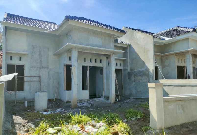 dijual rumah moyudan sleman daerah