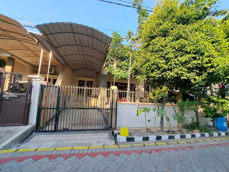 dijual rumah mulyosari