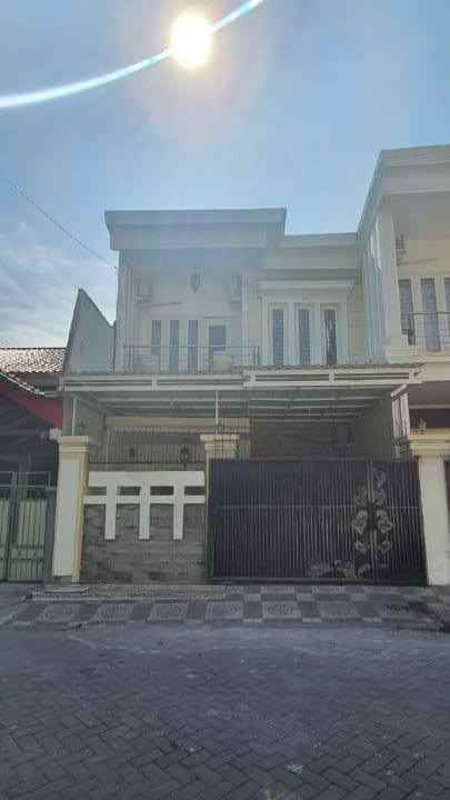 dijual rumah mulyosari