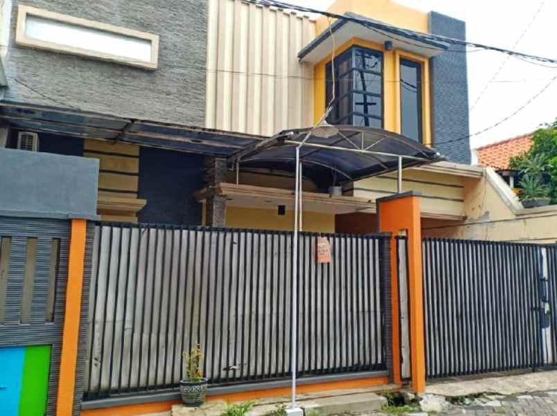 dijual rumah mulyosari utara