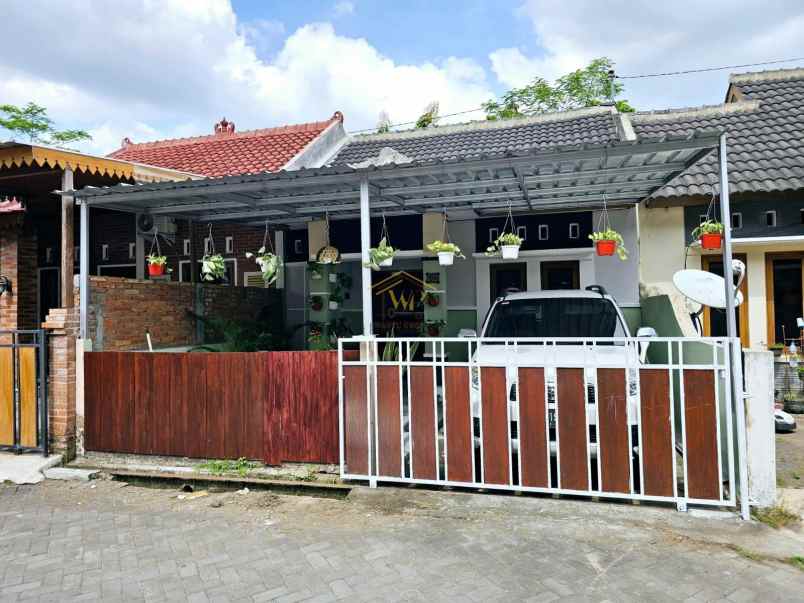 dijual rumah murah second bangutapan bantul