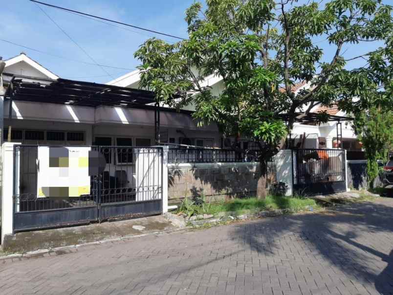 dijual rumah nirwana eksekutif