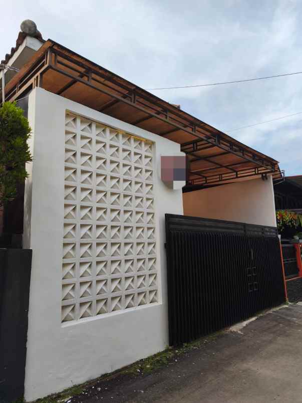 dijual rumah padasuka cimahi