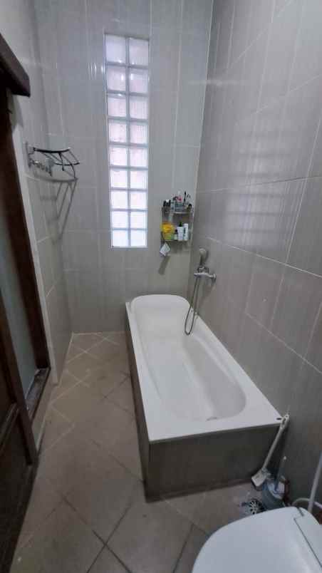 dijual rumah palagan km 7 5