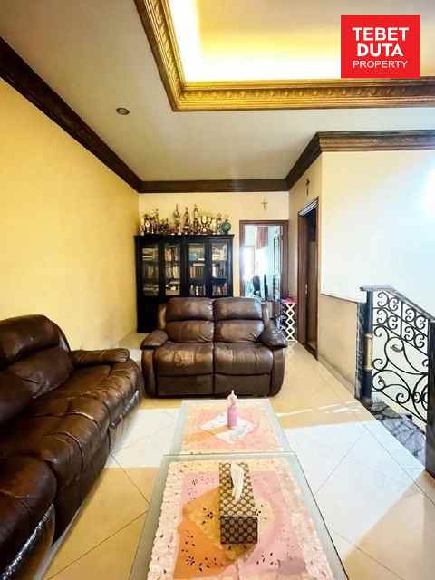 dijual rumah pancoran