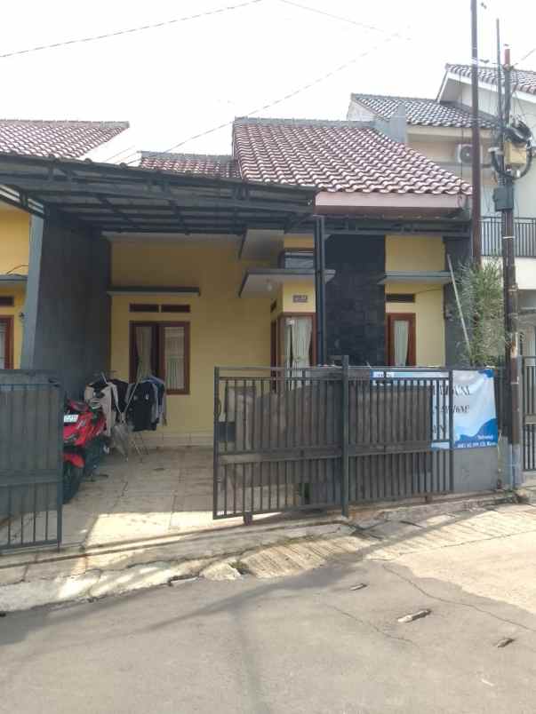 dijual rumah pancoran mas