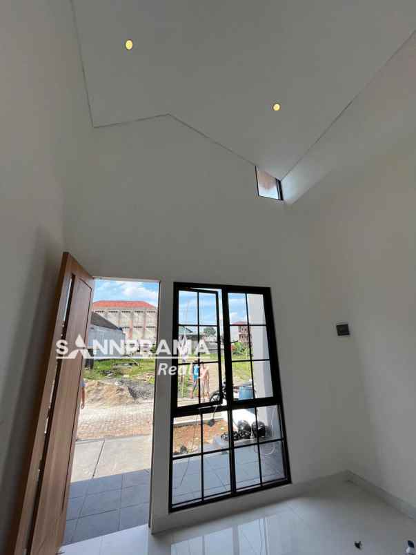 dijual rumah pancoran mas depok