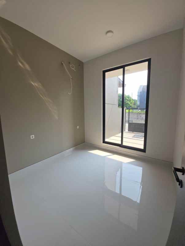 dijual rumah panjang jiwopermai