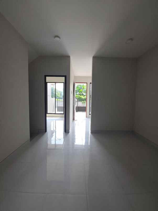 dijual rumah panjang jiwopermai