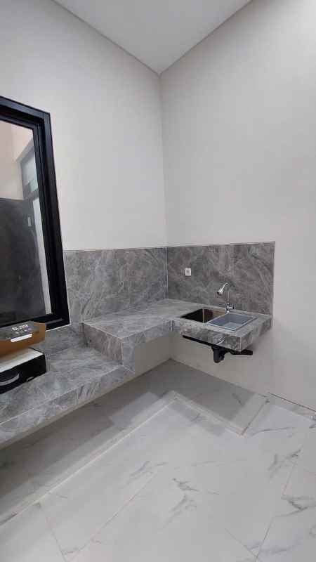 dijual rumah pantai mentari