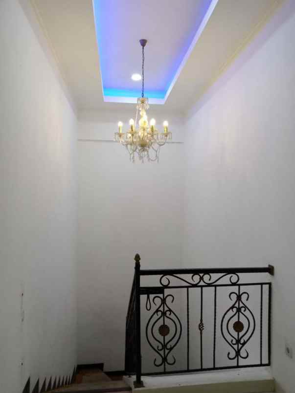 dijual rumah pelepah elok kelapa gading