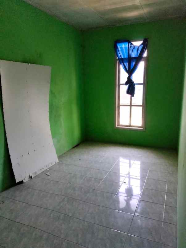 dijual rumah permata