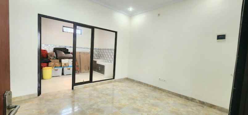 dijual rumah permata cimanggis