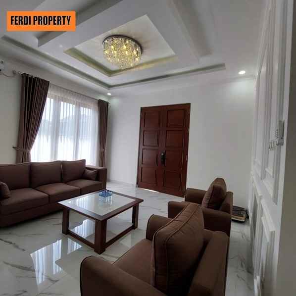 dijual rumah perumahan citra gran cibubur