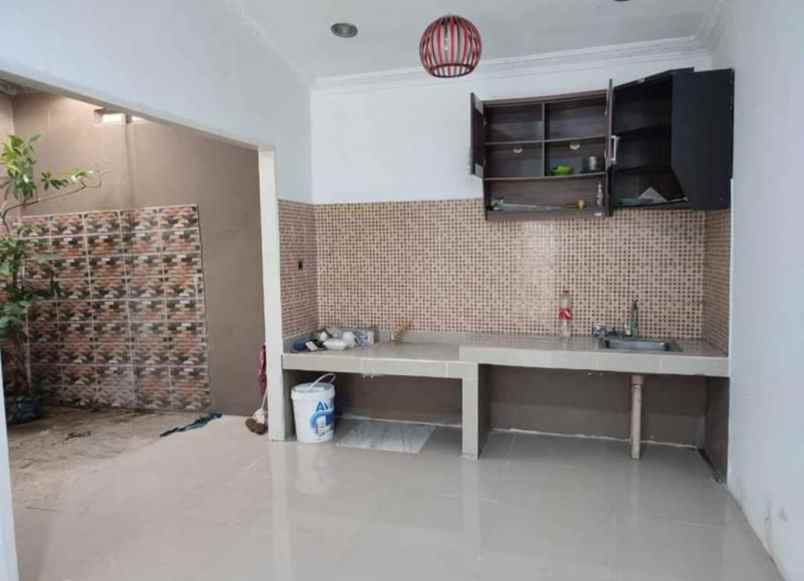 dijual rumah perumahan citra indah city