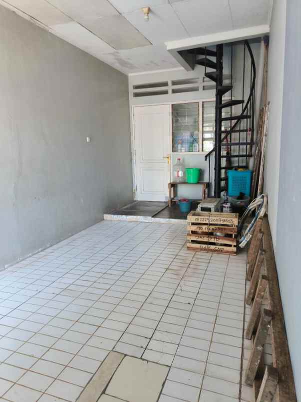 dijual rumah perumahan citra indah city