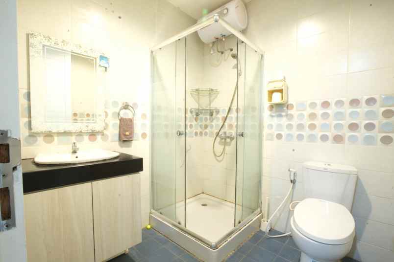 dijual rumah perumahan gading arcadia