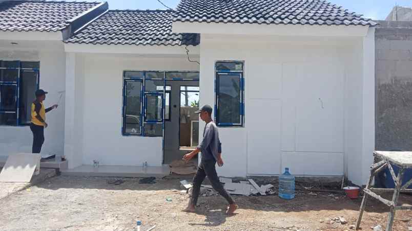 dijual rumah perumahan samudera