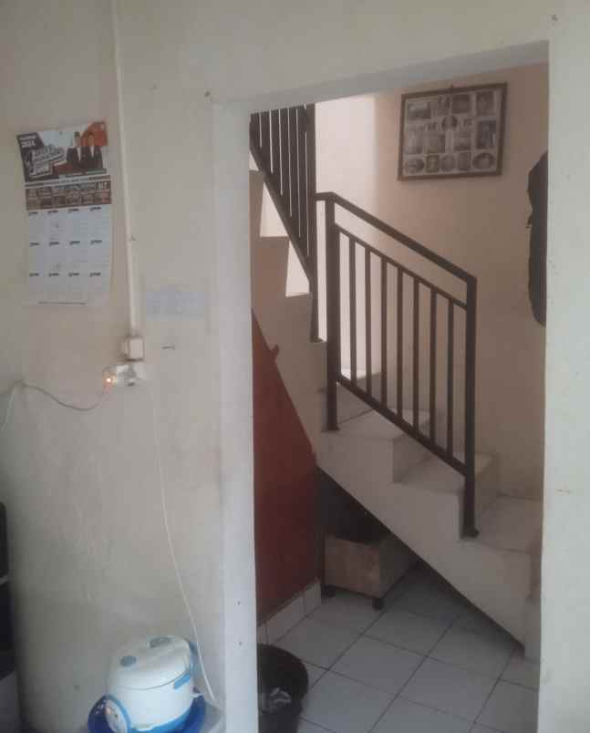 dijual rumah pisangan cirendeu tangsel