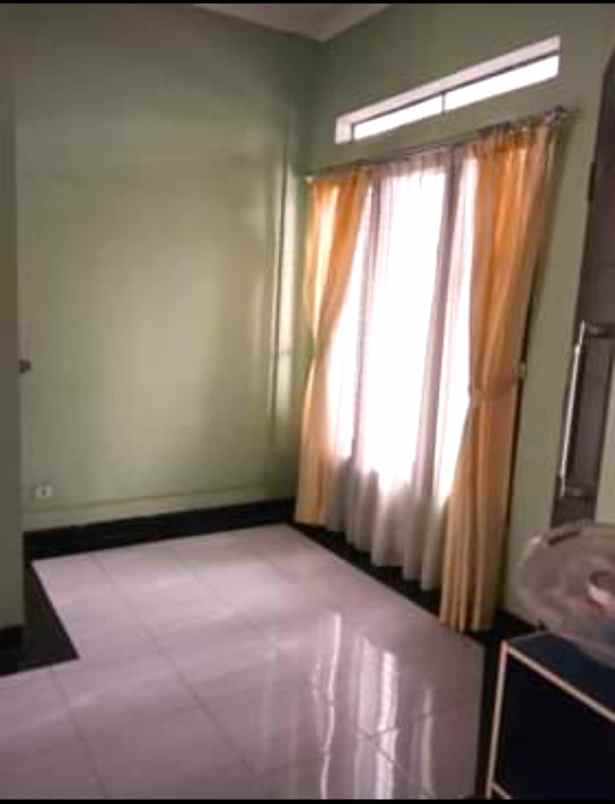 dijual rumah pondaok safari indah