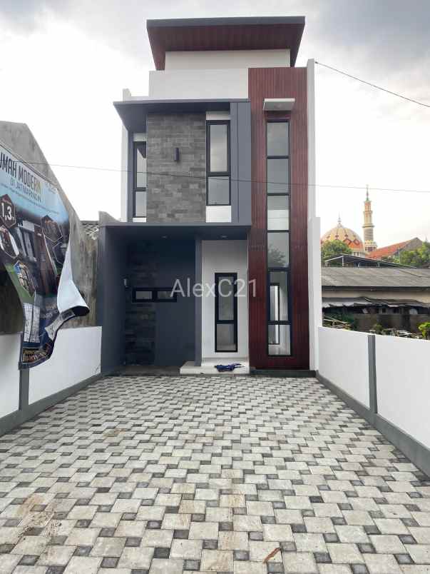 dijual rumah pondok gede