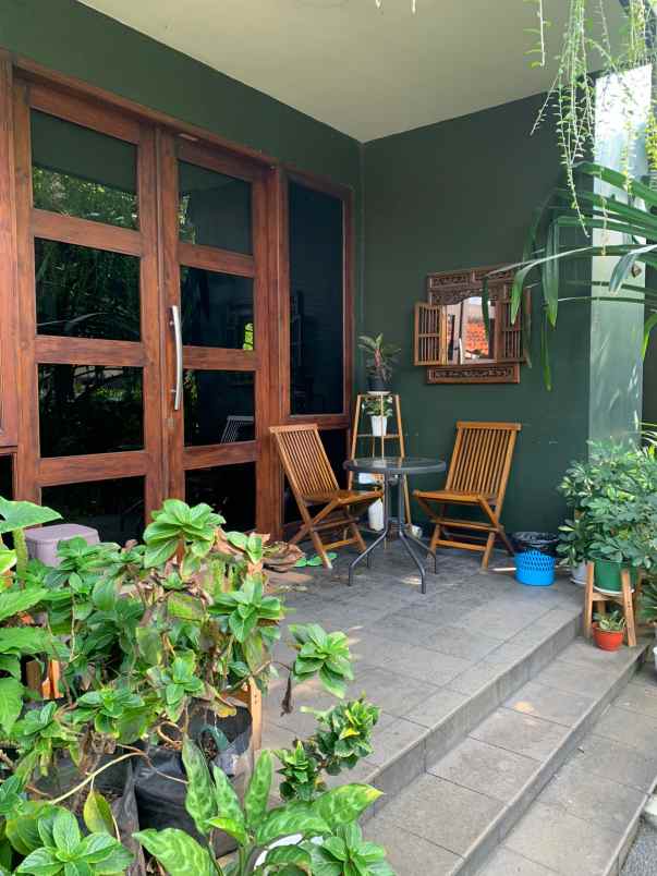 dijual rumah pondok indah