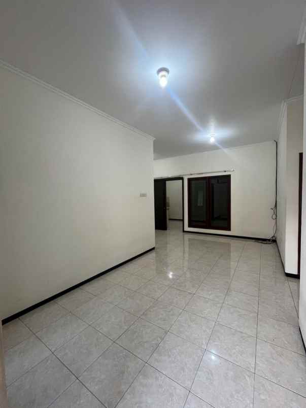 dijual rumah pondok jati