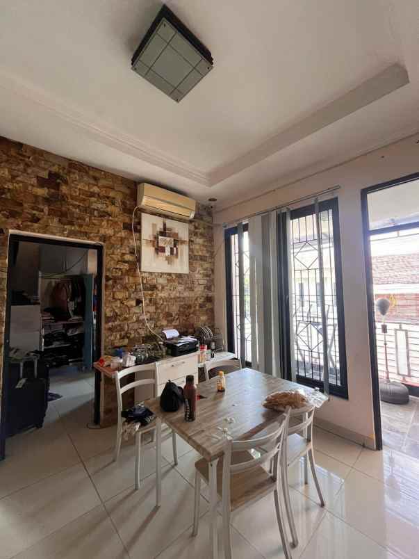 dijual rumah pondok kelapa jaktim